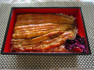 unagi bentou.JPG