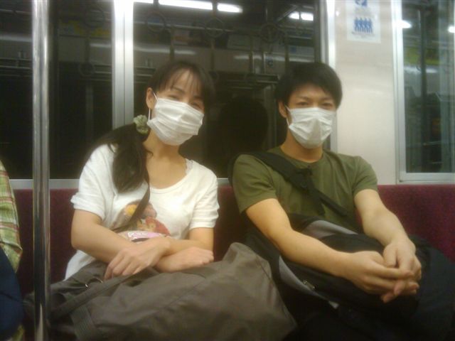 http://www.gogo-ame.jp/photo/mask.jpg